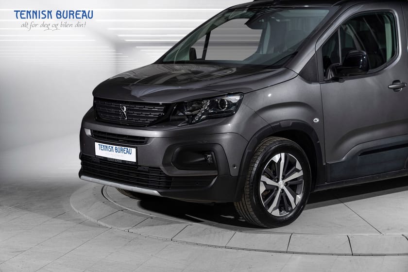 Bilde 2 av Peugeot e-Rifter GT Ryggekamera 180°, Cruise, Keyless, 7 seter