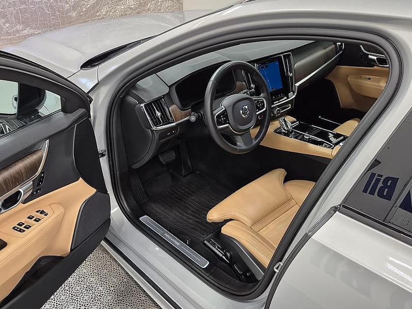 Bild 2 av Volvo V90