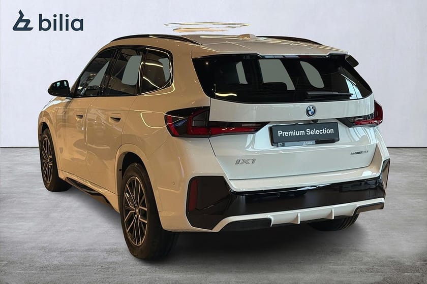 Bild 4 av BMW iX1 eDrive20 eDrive 20 M Sport | Premium | H&K | DEMO | Drag