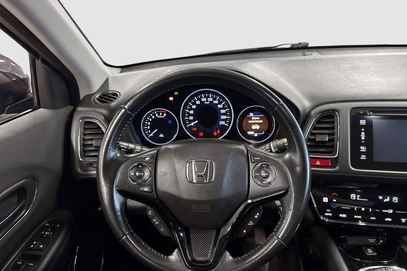 Bild 5 av Honda HR-V 1.5 i-VTEC Manuell 131hk Drag/Kamkedja/MoK/Ledramp