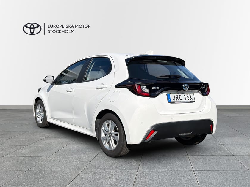 Bild 3 av Toyota Yaris Hybrid Active Komfortpaket P-sensorer V-hjul