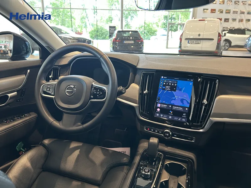 Bild 5 av 11 – Volvo V90 Recharge T6 Plus Dark