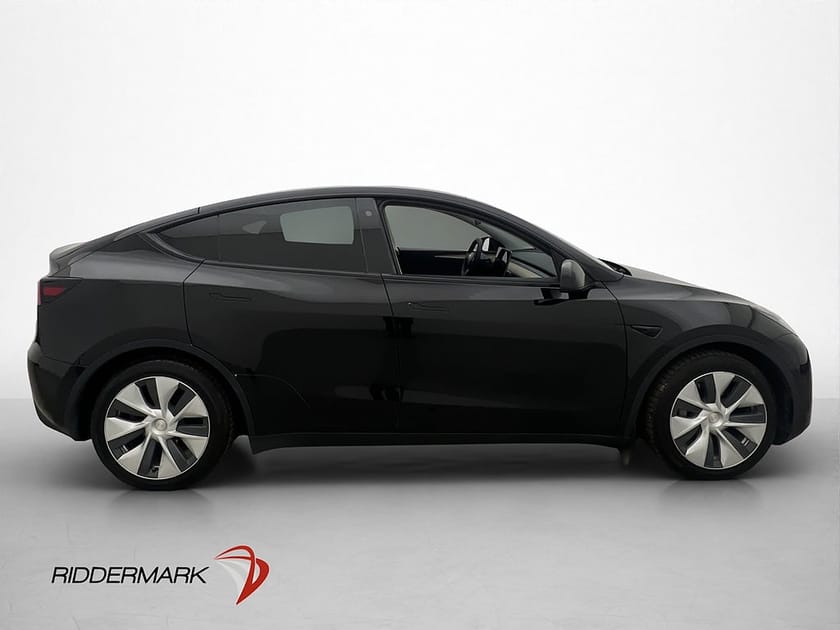 Bild 5 av Tesla Model Y Standard Range RWD