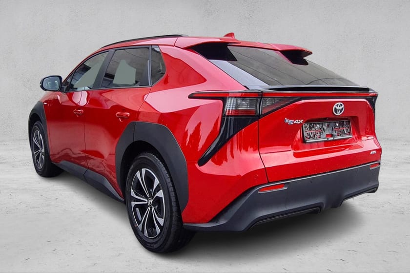 Bilde 3 av Toyota bZ4X