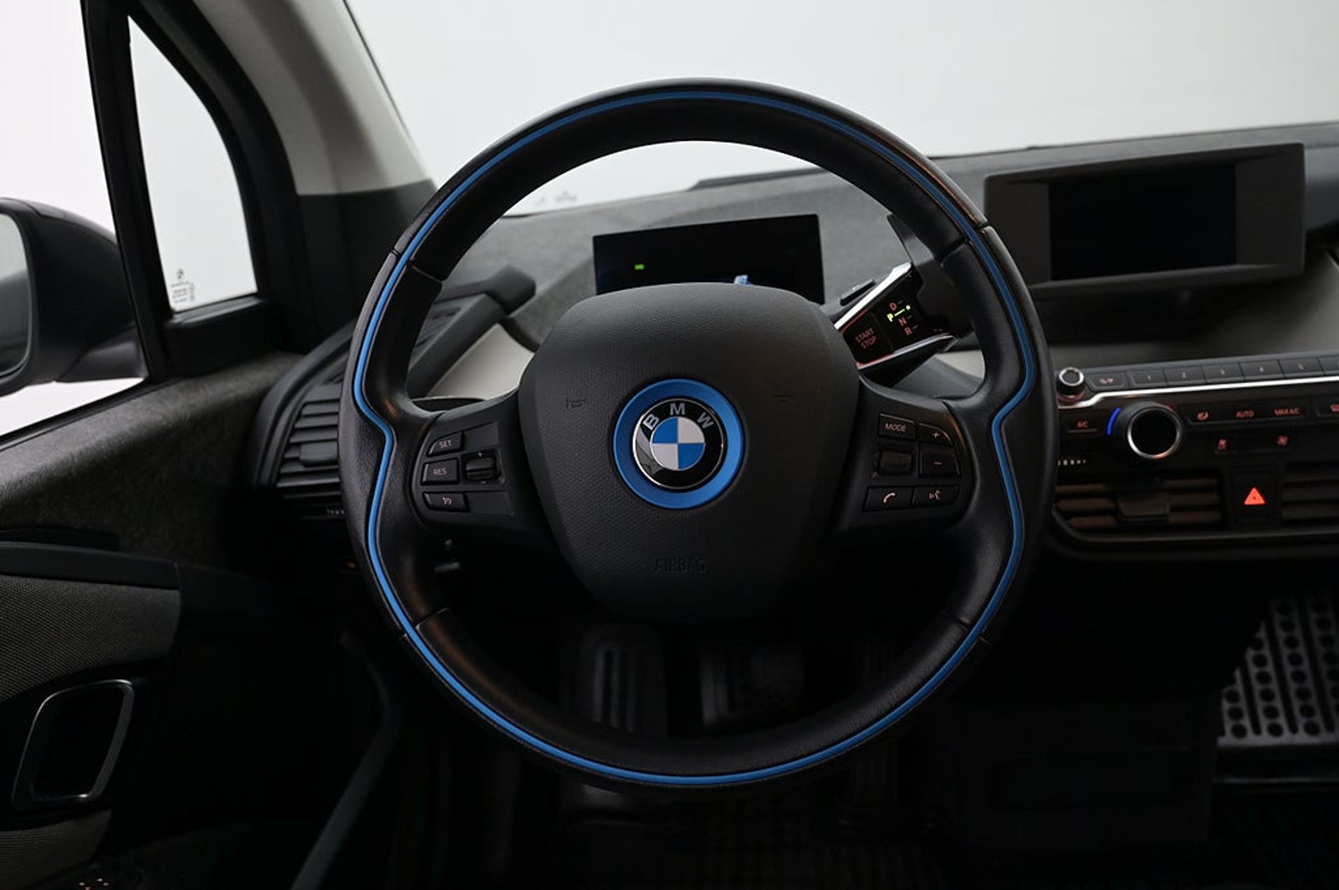 BMW i3s 120 Ah Comfort Advanced 2021, bild 7/10