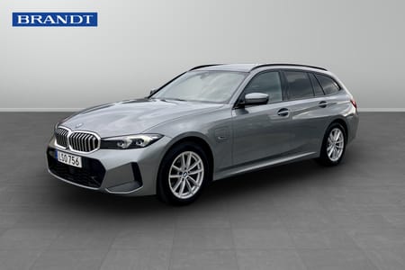 BMW 330e xDrive Touring