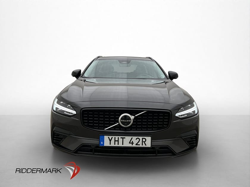 Bild 2 av Volvo V90 T6 AWD 350hk Ultimate Dark Pano 360° H/K Drag