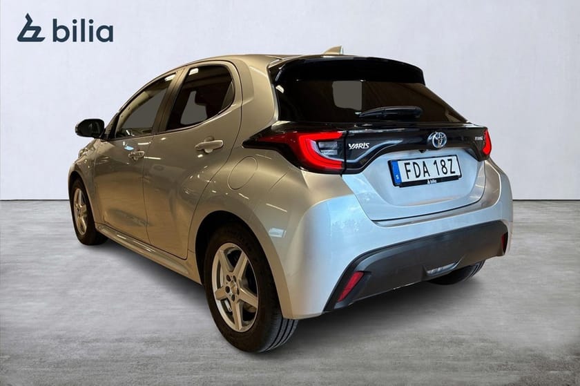 Bild 2 av Toyota Yaris Hybrid 116HK Active Plus B-kam/LED