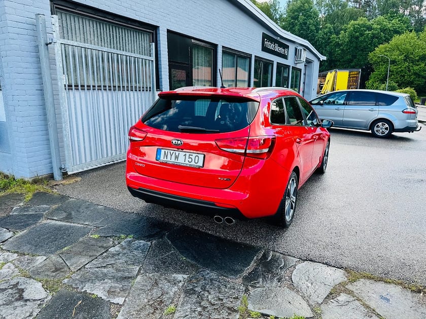 Bild 3 av Kia cee'd_sw SW 1.6 CRDi 136HK GT-LINE / NAVI / VÄRMARE