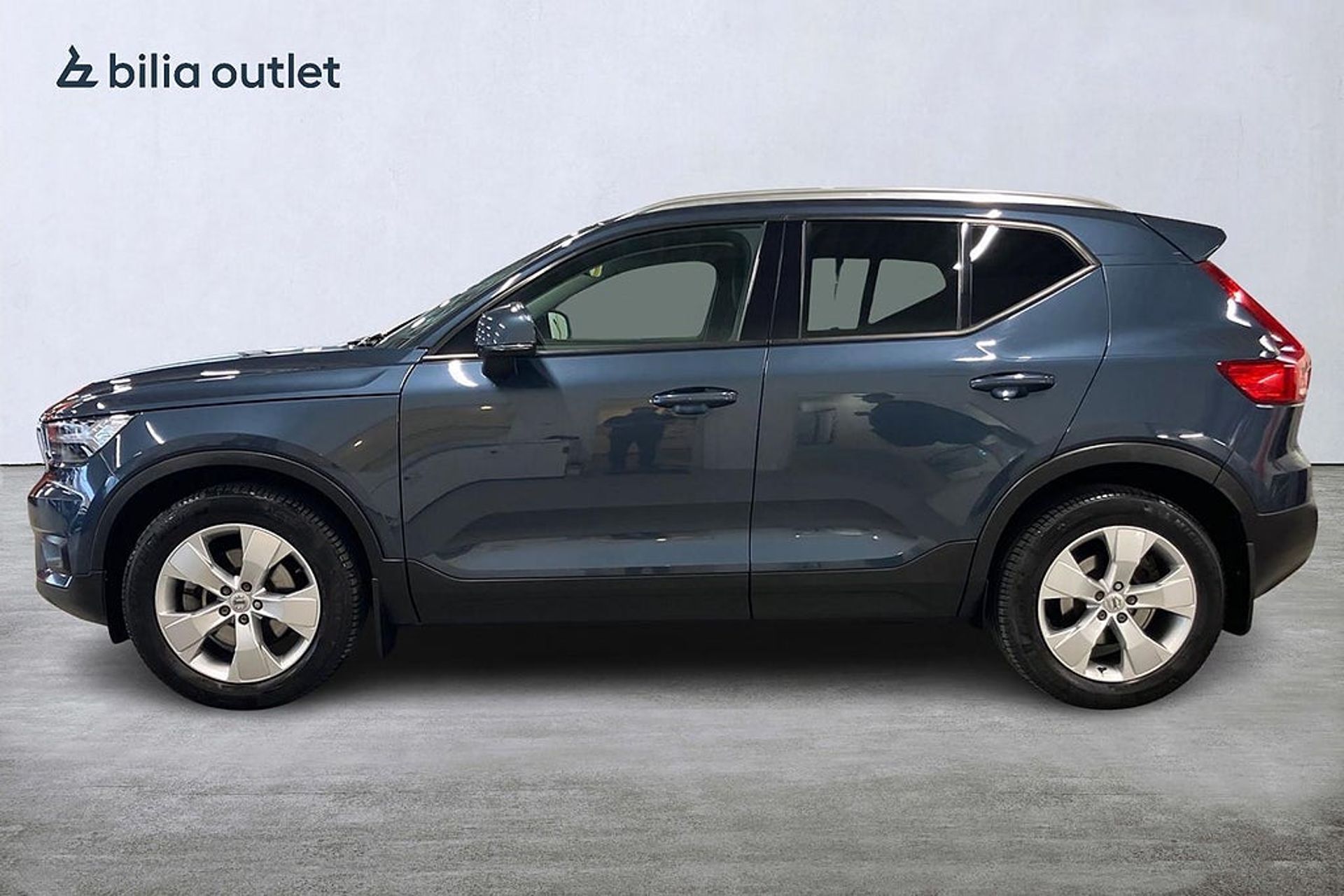 Volvo XC40 B4 Momentum Advanced 2021, bild 6/10