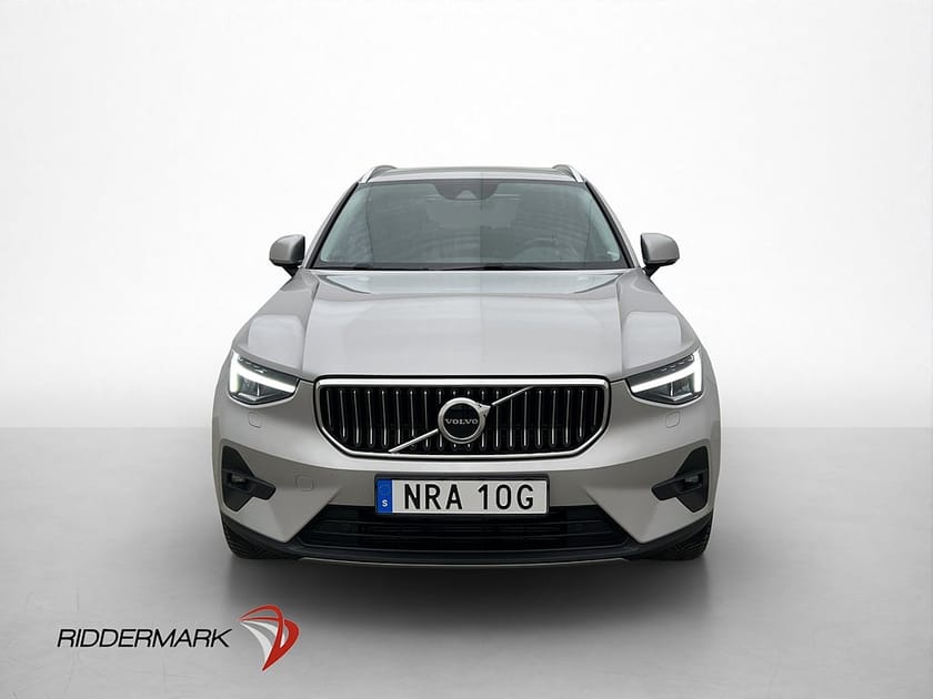 Bild 2 av Volvo XC40 Recharge T4 Plus Bright Värmare Drag Kamera Skinn