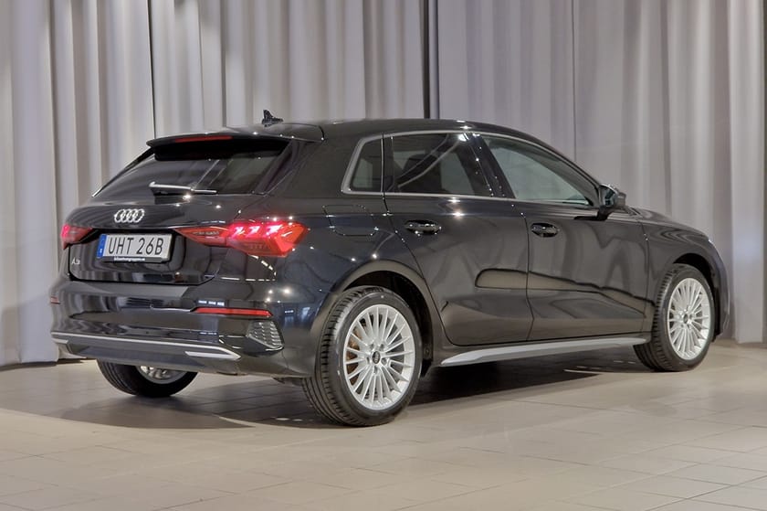 Bild 4 av Audi A3 Sportback 35 TFSI Proline advanced | Farthållare | Komfortnyckel
