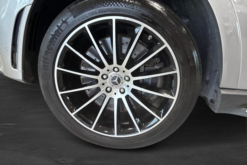 Bild 5 av Mercedes-Benz GLE 350 de 4MATIC SUV Pano Drag Burm Airmatic