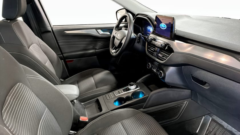 Bild 3 av Ford Kuga Plug-In Hybrid Titanium PHEV 225hk Automat
