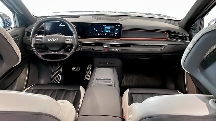 Bild 4 av Kia EV9 AWD GT-Line 385Hk / 7sits / 360° / HUD / Pano
