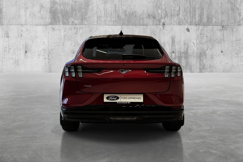 Bilde 5 av Ford Mustang Mach-E Long Range AWD PANORAMA TAK,LAV KM,CARPLAY+++