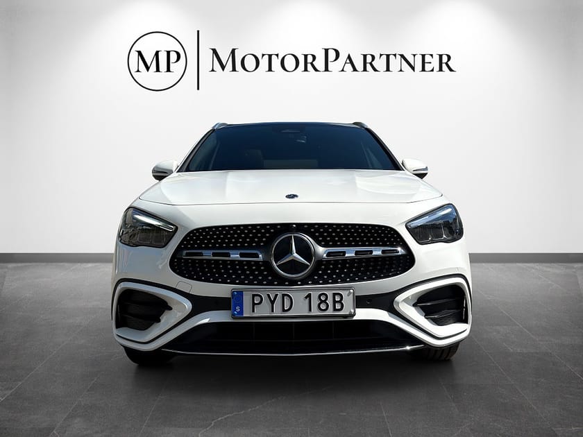 Bild 2 av Mercedes-Benz GLA 250 e 8G-DCT AMG Line Panorama Kamera Navi MOMS