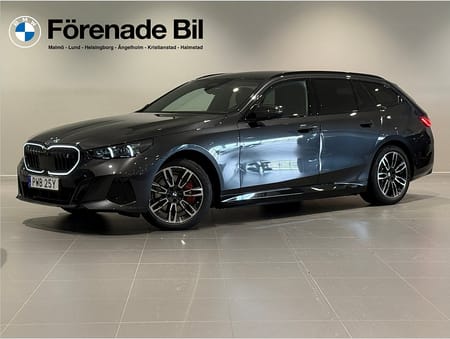 BMW i5 xDrive40 Touring xDrive DEMO M Sport Pro Drag Innovation HUD H/K