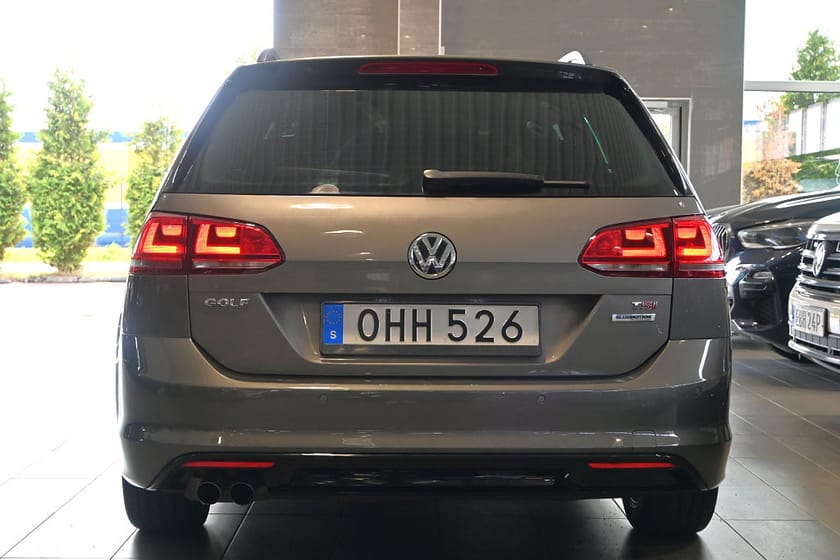 Bild 4 av Volkswagen Golf Sportscombi TSI 150 DSG GT R-Line Drag