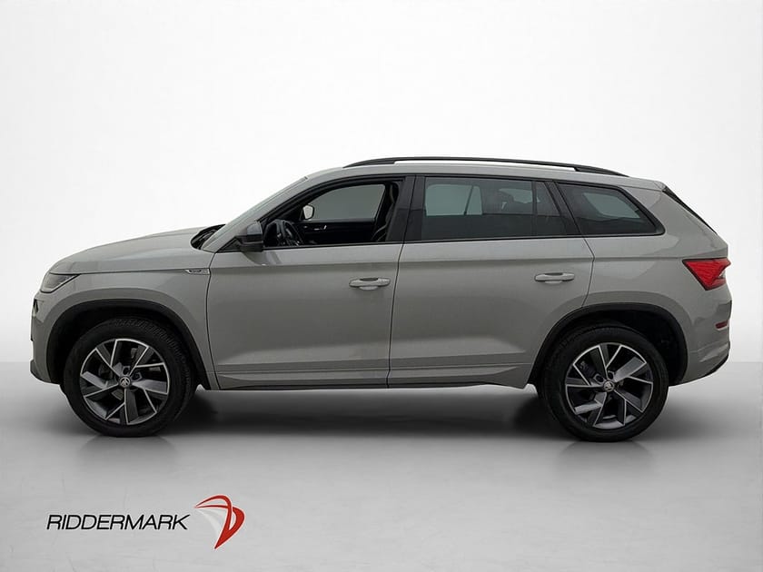 Bild 4 av Škoda Kodiaq 7-Seater Skoda 2.0 TSI 4x4 Sportline 7-Sits Cockpit P-Värmare