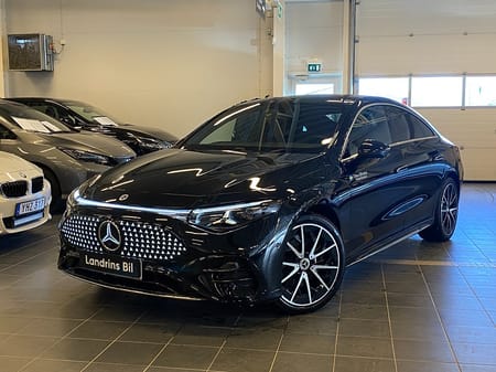 Mercedes-Benz CLA 350 4MATIC