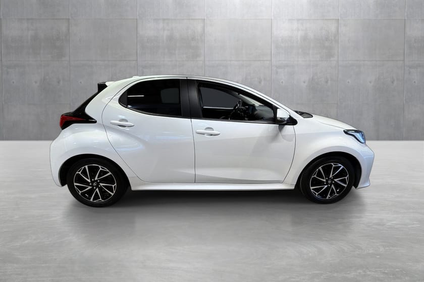 Bilde 2 av Toyota Yaris Hybrid 1,5 Active Tech+