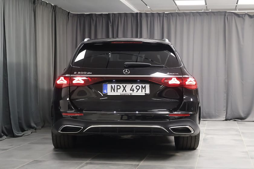 Bild 4 av Mercedes-Benz E 300 de 4MATIC T AMG Advanced Plus Drag 360 Keyless MOMS