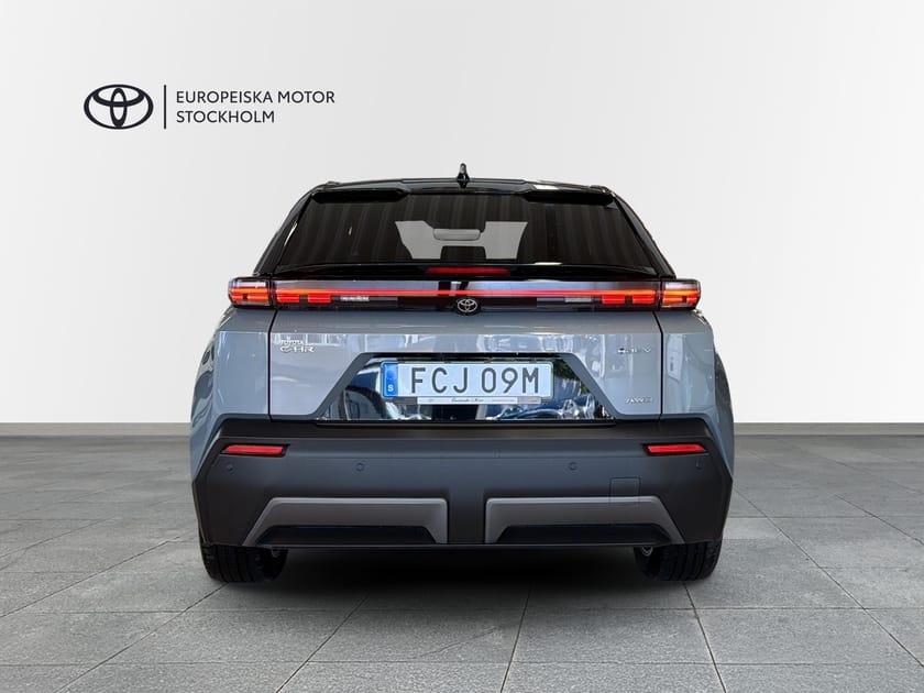 Bild 4 av Toyota C-HR+