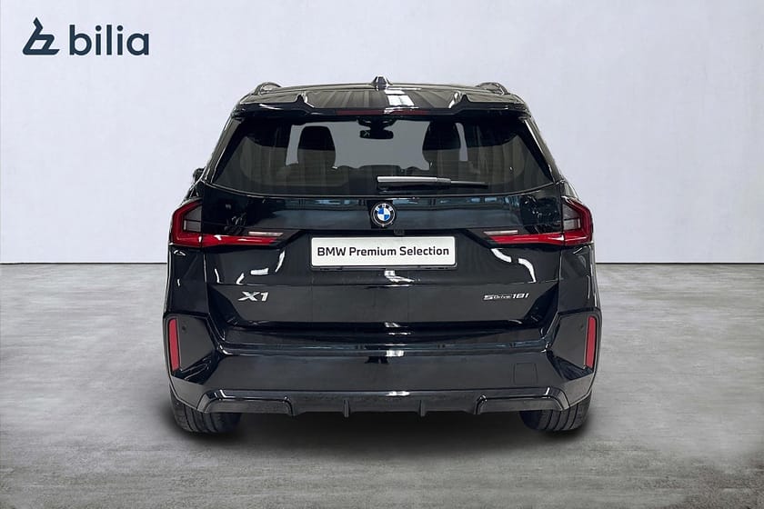 Bild 4 av BMW X1 sDrive18i sDrive 18i M-Sport Pro | Drag | Aktiv farth. | Head-Up