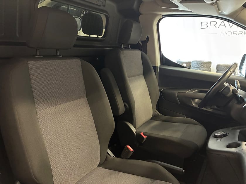 Bild 5 av Opel Combo Cargo IP L1 130 Diesel AUT.