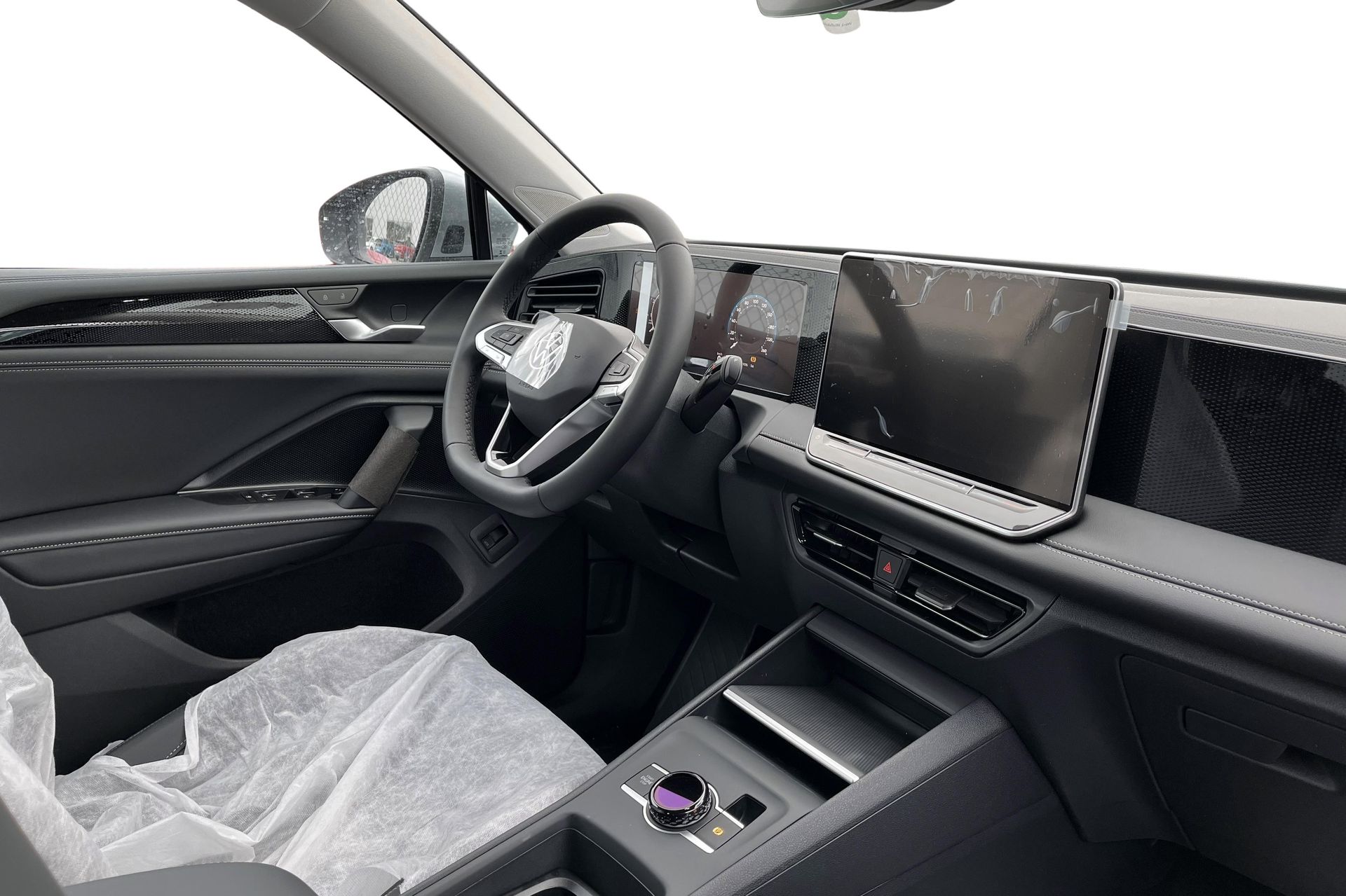 Volkswagen Tiguan 1,5 eTSI 2027, bild 7/10