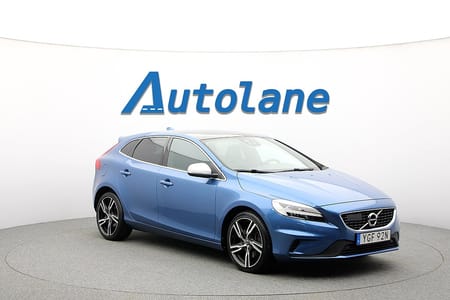Volvo V40 T3 R-Design, Panorama, H/K, Kamera 152hk