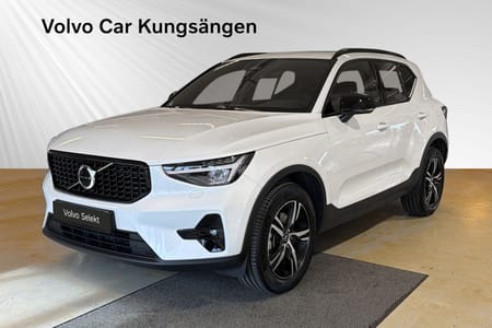 Volvo XC40 B4 FWD Bensin Plus Dark Selekt