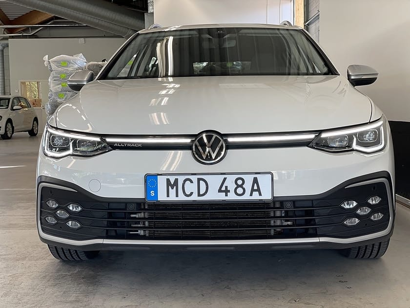 Bild 3 av Volkswagen Golf Alltrack 2.0 TDI 4M 200hk Drag Värmare Kamera