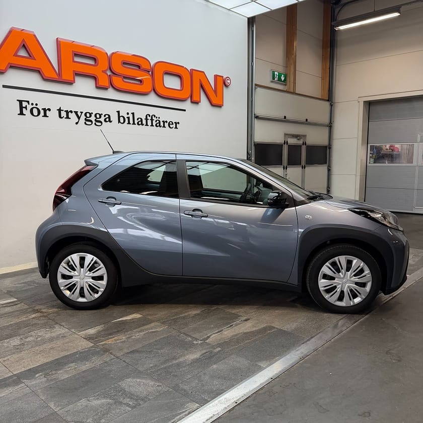 Bild 3 av Toyota Aygo X 1.0 Play Comfort & Stylepack TSS 2.0 Backkamera SafetyS