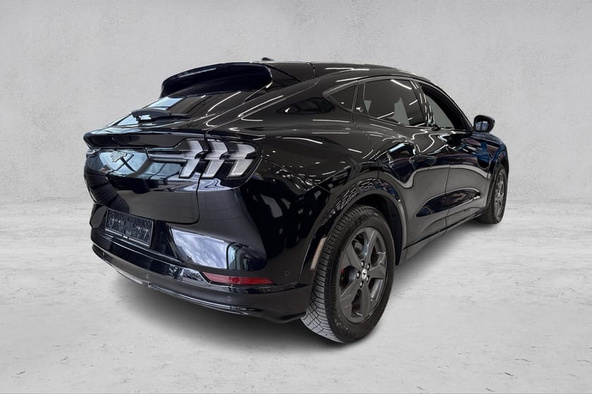 Bilde 5 av Ford Mustang Mach-E Long Range AWD LR / Panorama / Teknopakke /Nybilgaranti Des 2028