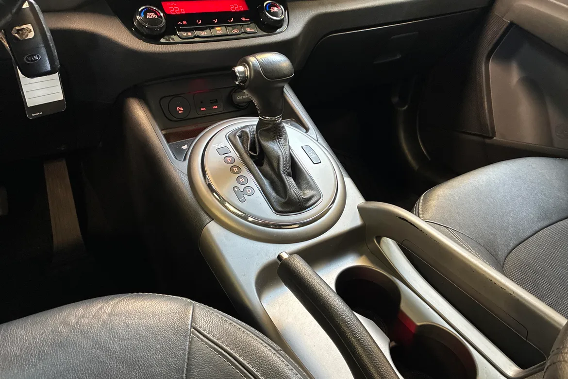 picture of a car