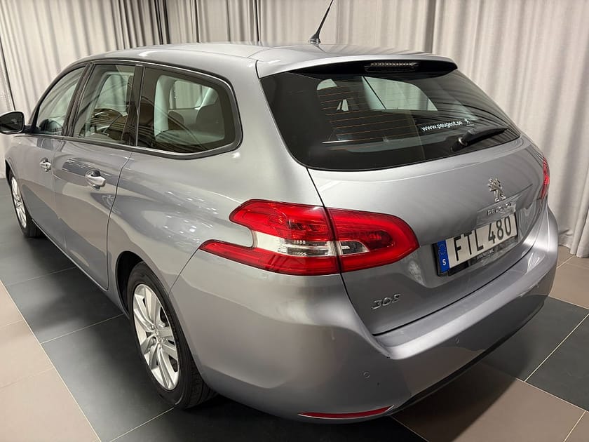 Bild 3 av Peugeot 308 SW ACTIVE PureTech 110 Inkl. Vinterhjul