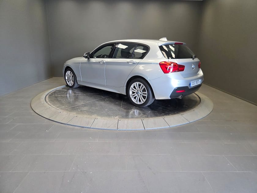 Bild 3 av BMW 118d xDrive 5-dörrars M Sport Euro 6
