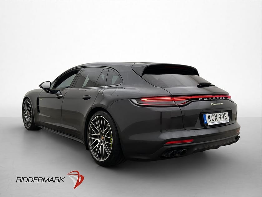 Bild 5 av Porsche Panamera 4 E-Hybrid Sport Turismo / Pano / 1 Brukare