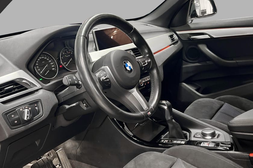 Bilde 5 av BMW X1 xDrive18d M-sport,Ryggekamera,HUD,HiFi,H-feste