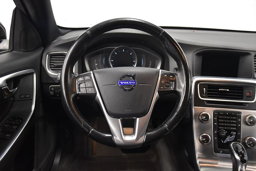 Bild 2 av Volvo V60 D4 AWD D-värm Drag Polestar Optimering