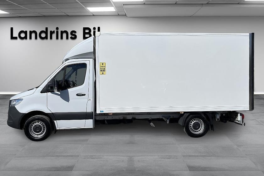 Bild 4 av Mercedes-Benz Sprinter 315 CDI RWD Chassi Automat Volymskåp m. Lyft
