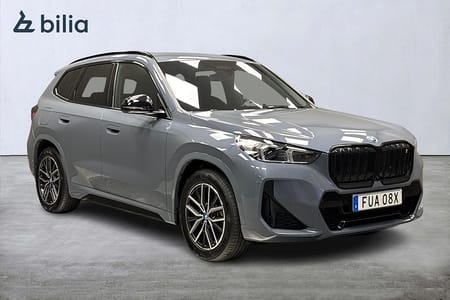 BMW iX1 xDrive30 xDrive30-M Sport-Rattvärme-Dragkrok-Head up-H&K