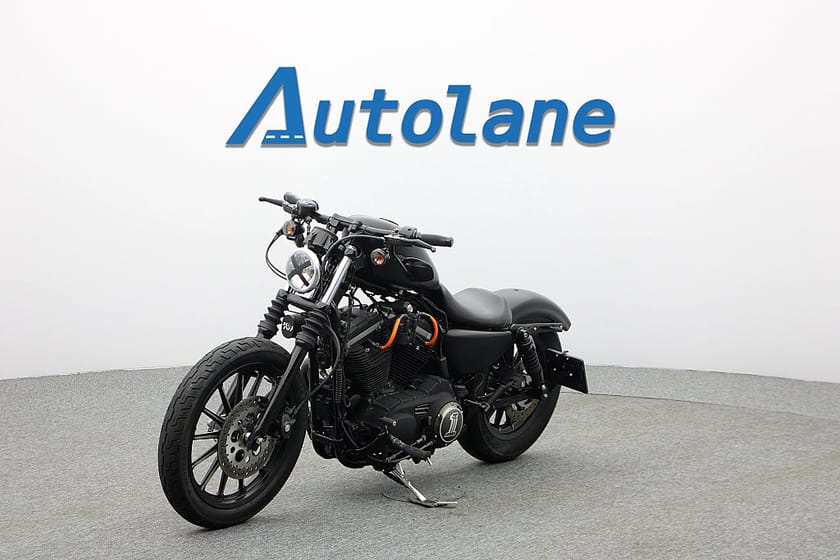 Bild 4 av Harley-Davidson Iron 883 *Vance & Hines, Le Pera, Nyservad