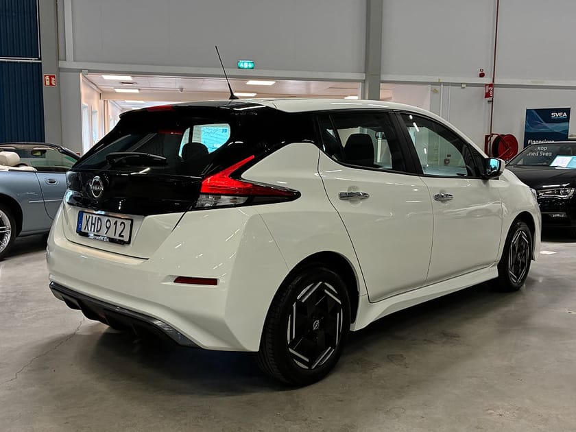 Bild 3 av Nissan Leaf Acenta 39kWh | Backkamera | LED