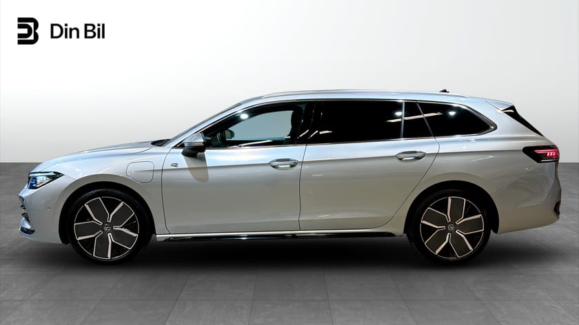 Bild 2 av Volkswagen Passat Variant eHybrid