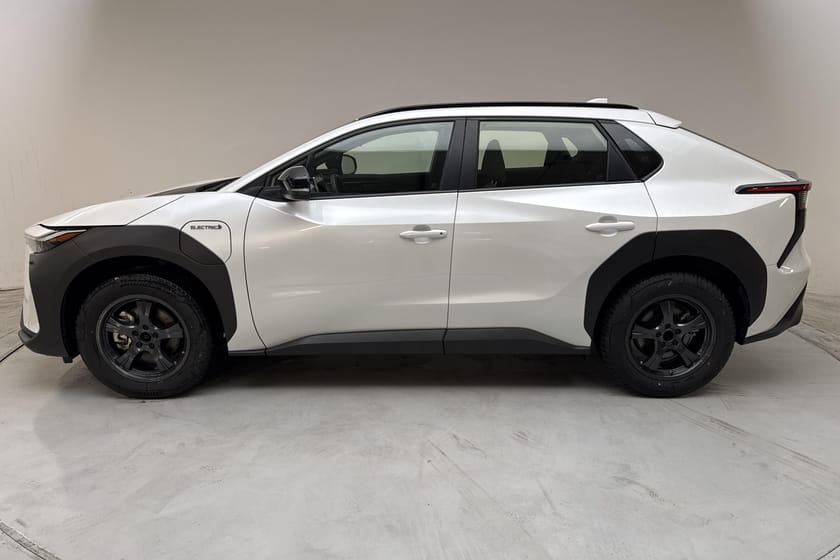 Bild 2 av Toyota bZ4X (204hk) Active
