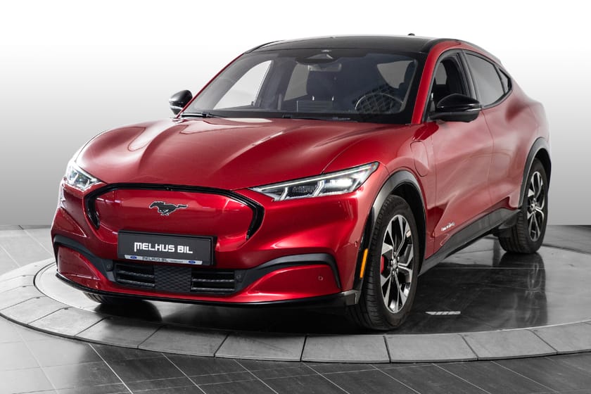 Bilde 3 av Ford Mustang Mach-E Standard Range AWD Tekno+ - 3 099,- kr/mnd