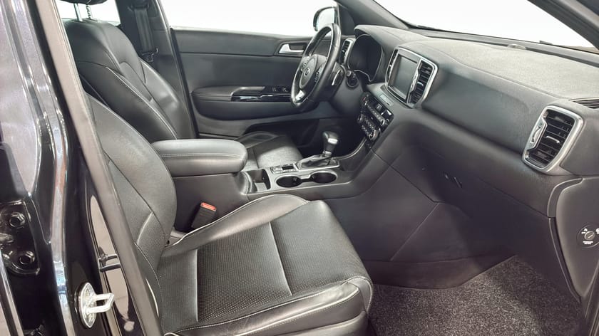 Bild 3 av Kia Sportage AWD GT-LINE | TAKLUCKA | EL BAKLUCKA | 3.95% RÄNTA